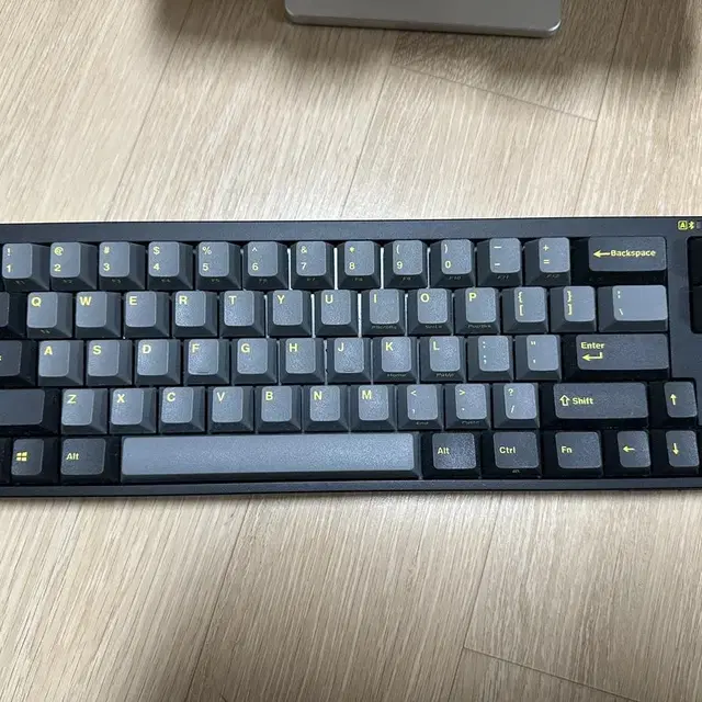 레오폴드 fc660mbt 갈축