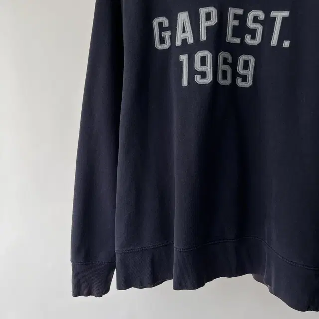 GAP cotton 100%  sweatshirt