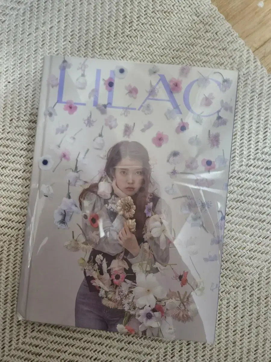 IU Lilac photobook Merchandise