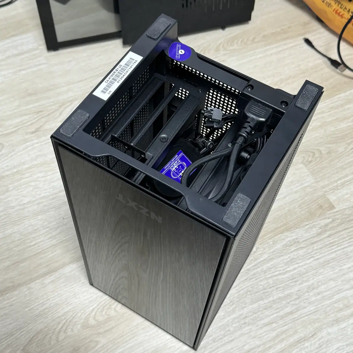 NZXT H1 V1 ITX 케이스 블랙 풀박스 파워 쿨러 라이저 포함