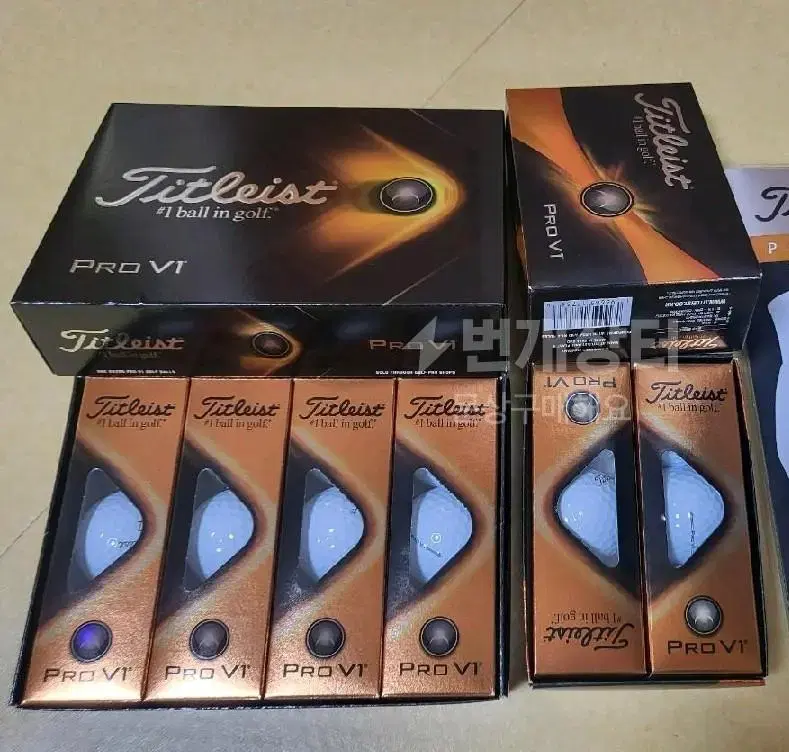 Titleist Golf Ball 12+6