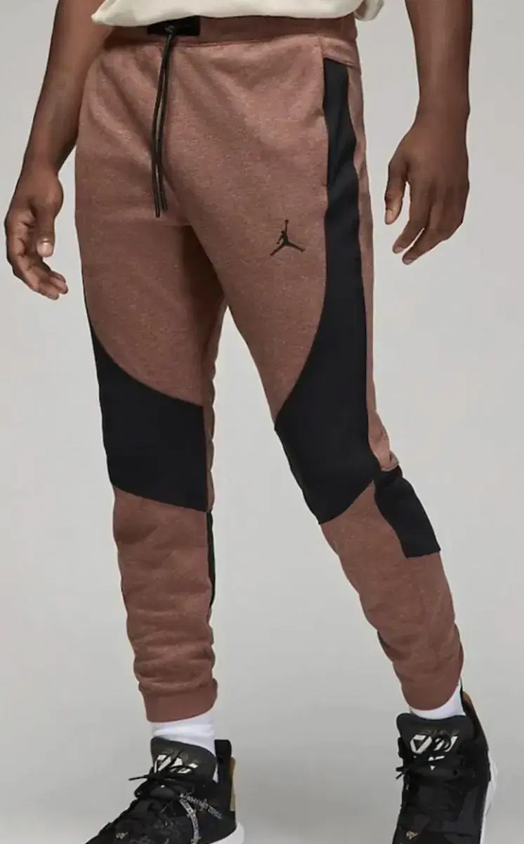 (New) Nike Jordan Dry Fit Jogger Pants 95 (XXL) Size 34