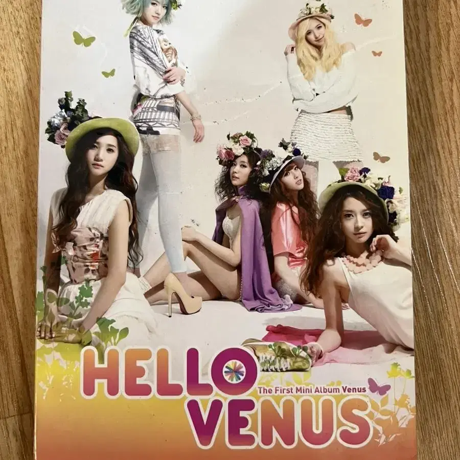 헬로비너스 Hello Venus 친필 싸인 앨범