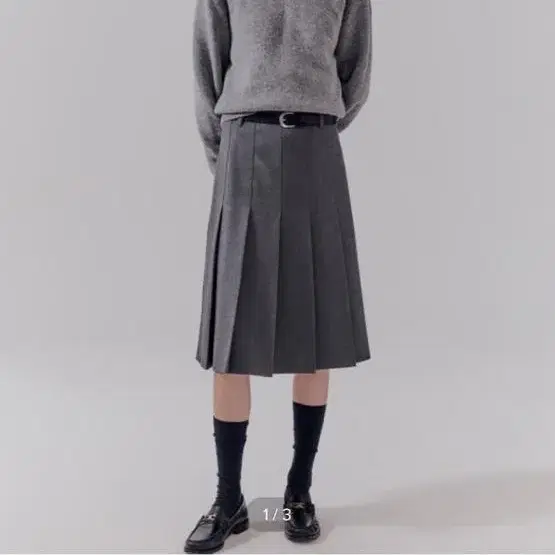 던스트 WOOL MIDI PLEATED SKIRT CHARCOAL GRE