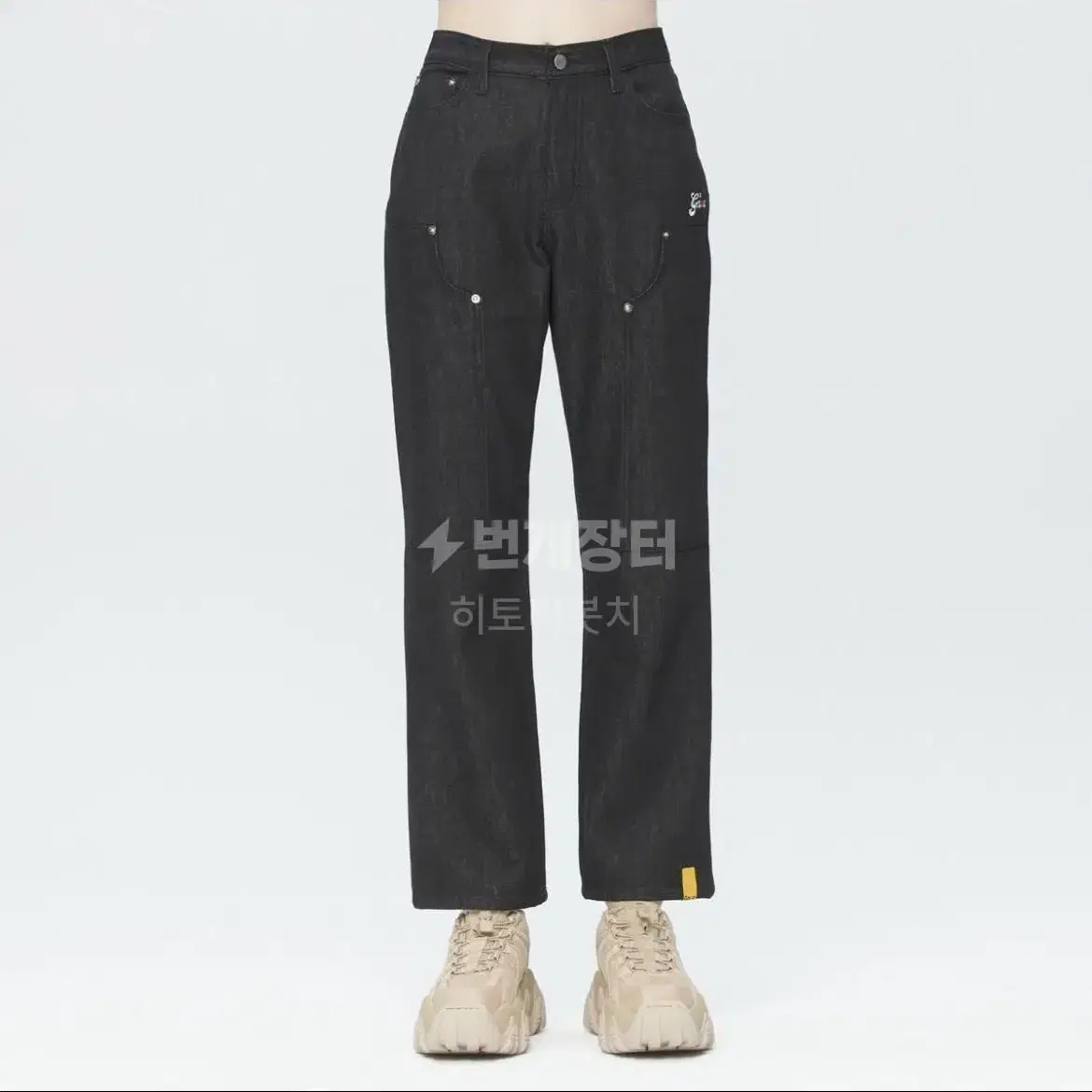 로맨틱크라운 데님바지 GNAC LAYER PANTS_BLACK 팝니다