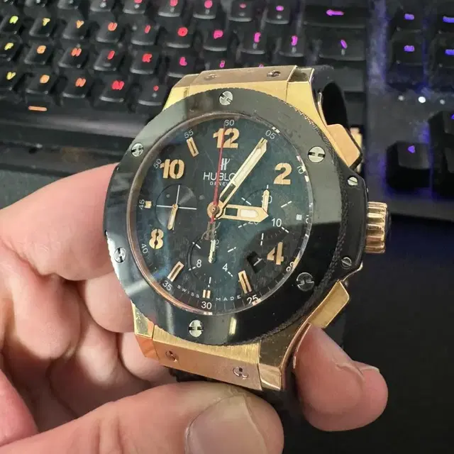 위블로 빅뱅 골드 44mm