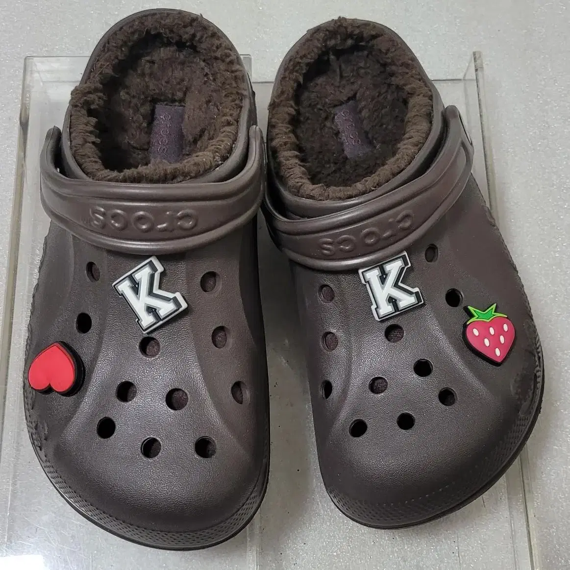 [새상품] 크록스 CROCS 기모 방한 슬리퍼 여성주니어용 235~240