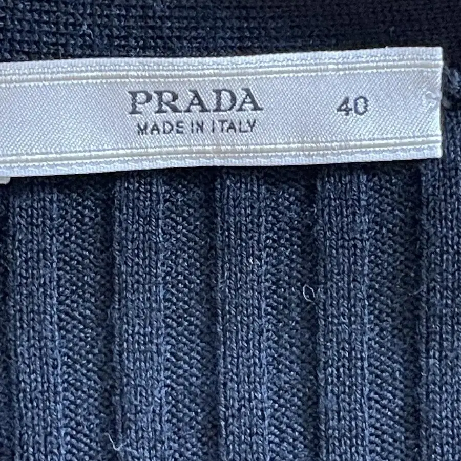 PRADA 프라다 니트 가디건 (IT40)