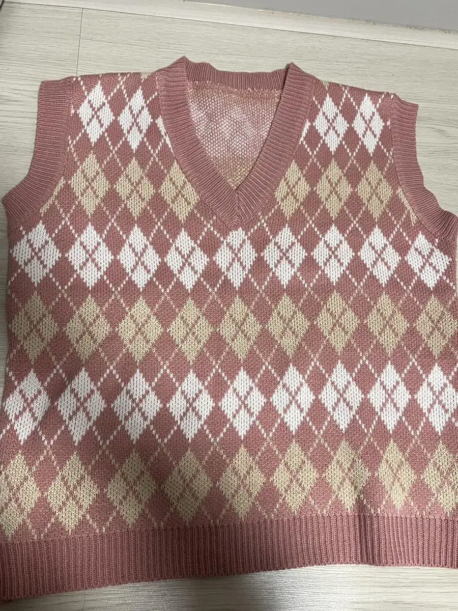 knit vest