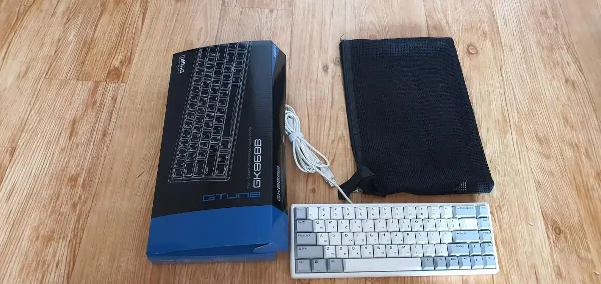 Han Sung Solid State Bluetooth Keyboard GK868 for sale