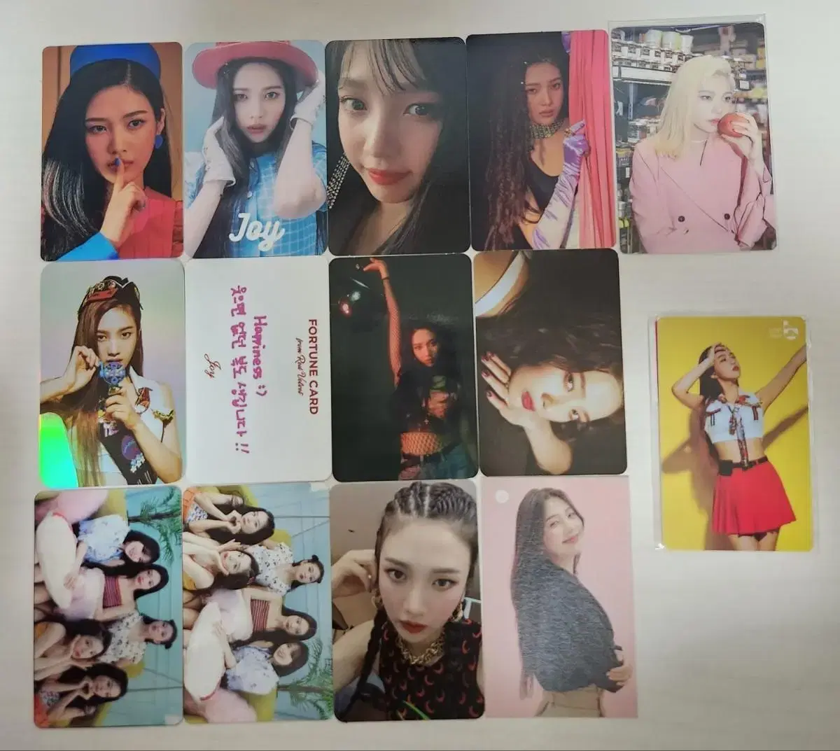 Red Velvet joy photocard