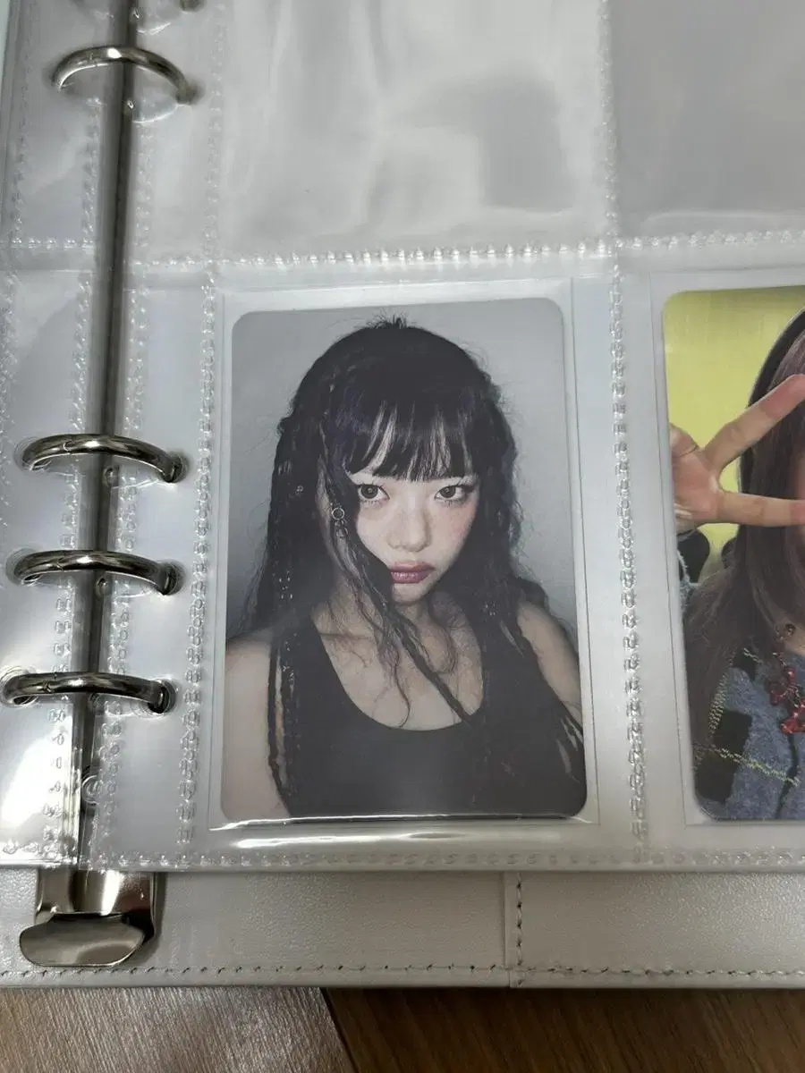 New Jeans hanni 2022 가요대전 broadcast photocard unreleased photocard