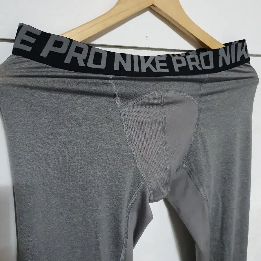 nike pro 타이즈 신품 라지 그레이 회색 피티 운동 스포츠