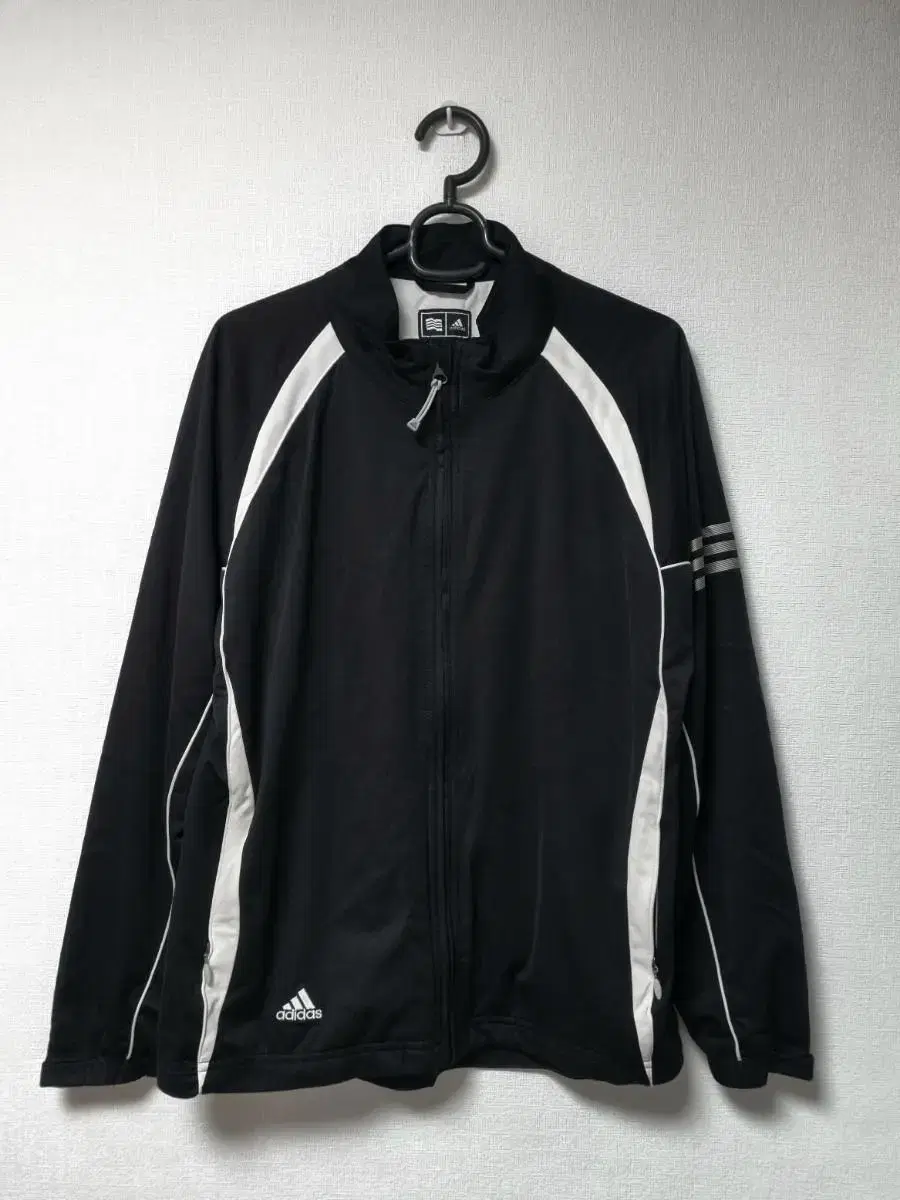 (as new) adidas zip-up jersey S (90)