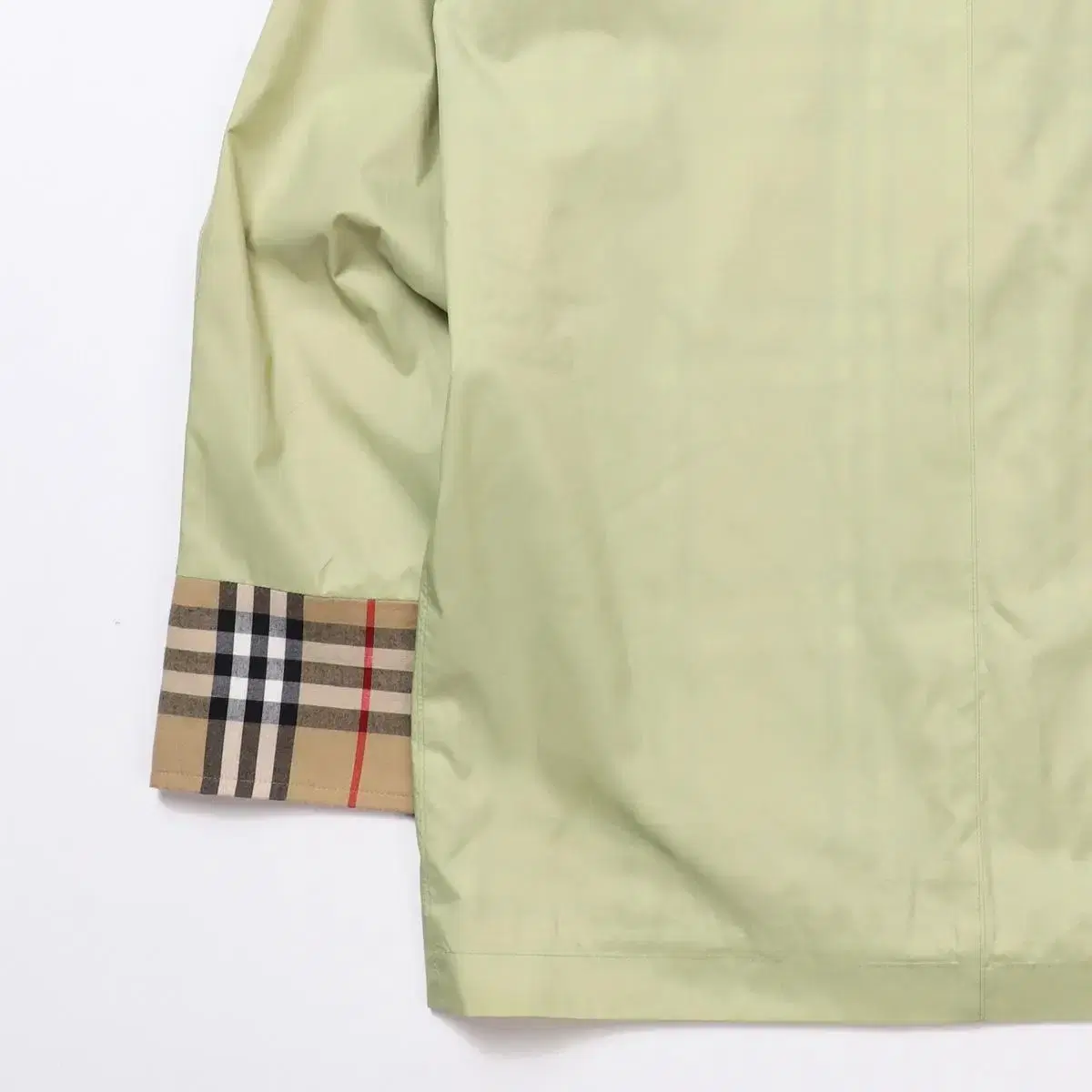 Burberry House Checkered Sleeve PolyCoat