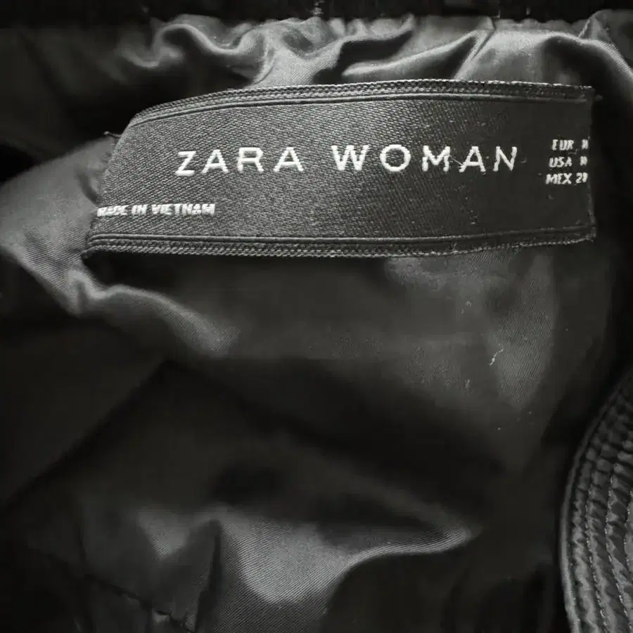 ZARA 자라 누빔 자켓