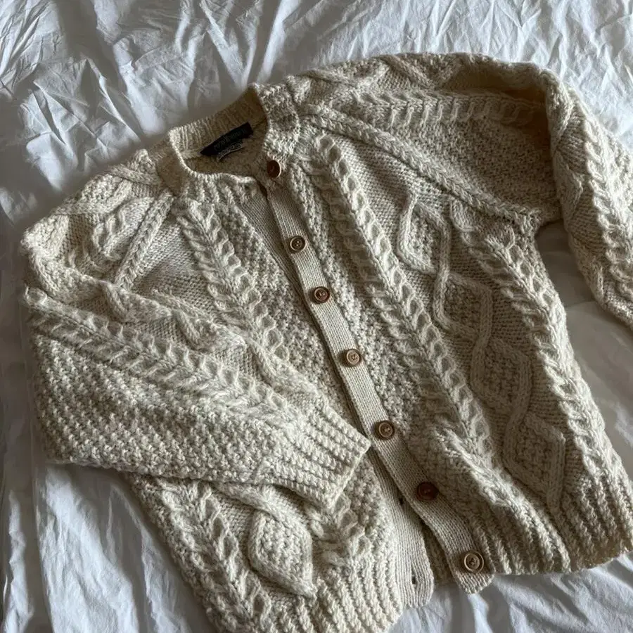 NEW YORKER 아이보리가디건(hand knit) 빈티지