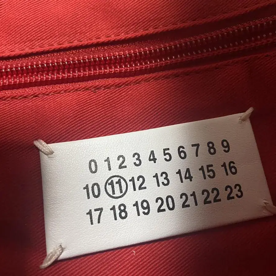 메종마르지엘라 LOGO TAB BELT BAG - RED