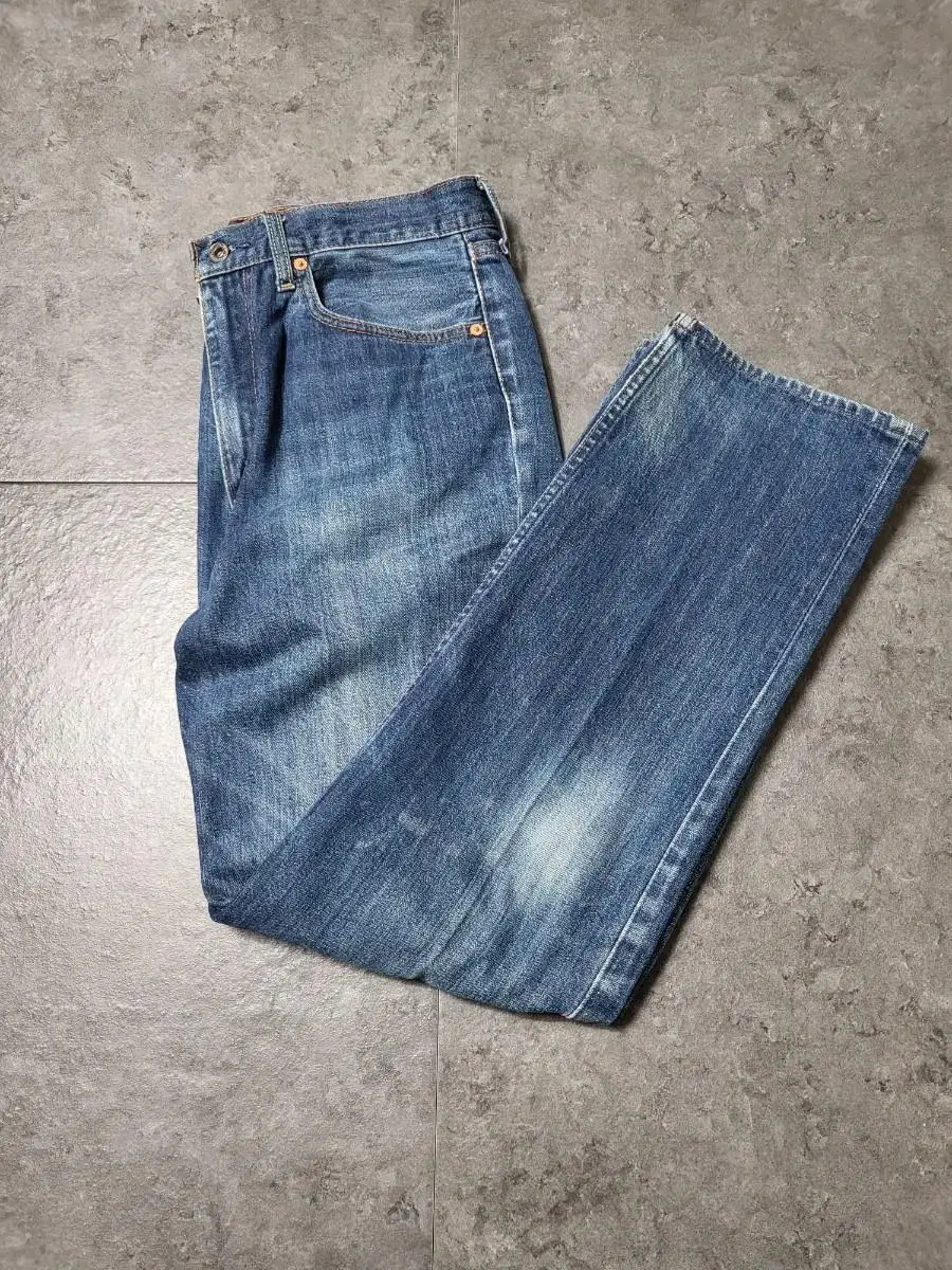 Vintage 9 Levi's Jeans