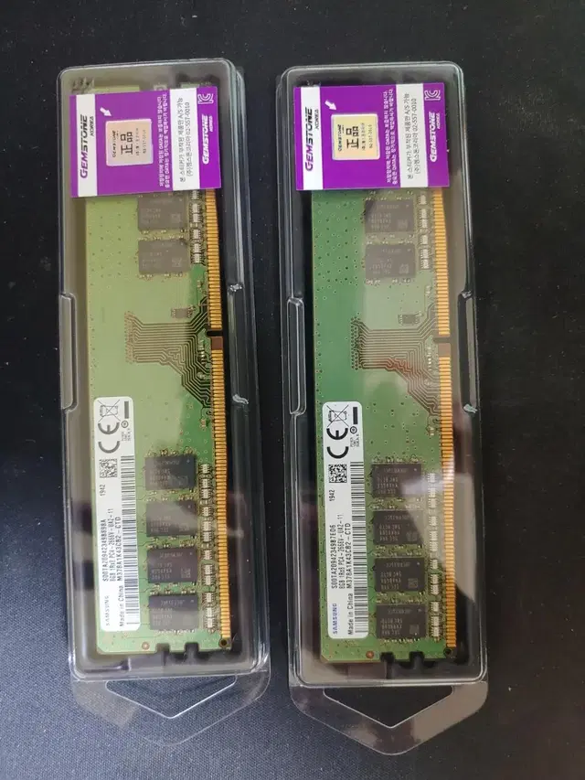 (1개당 18,000원) DDR4 8G 2666V 삼성산 2개팝니다