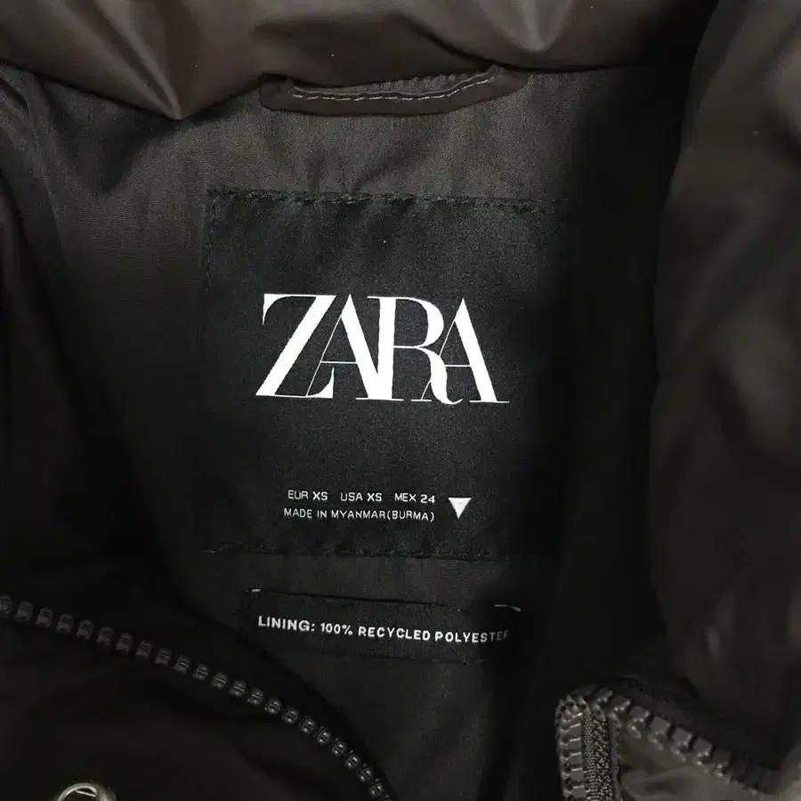 ZARA 브라운 숏 패딩