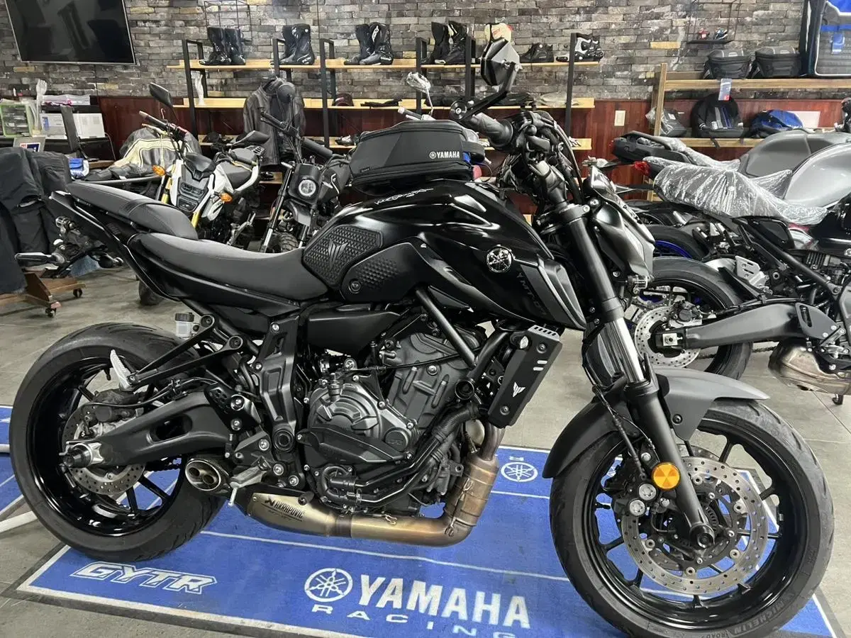 2021년 야마하 YAMAHA MT07 풀튜닝 중고 팝니다