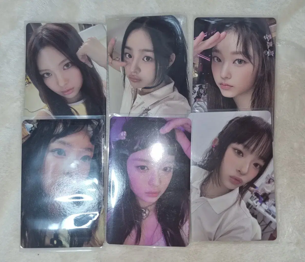 New Jeans photocard sells bombshellsnewjeansunofficial goodsminjihannihaerinhyeindanielle