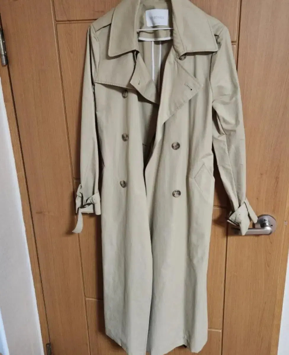 Trench coat