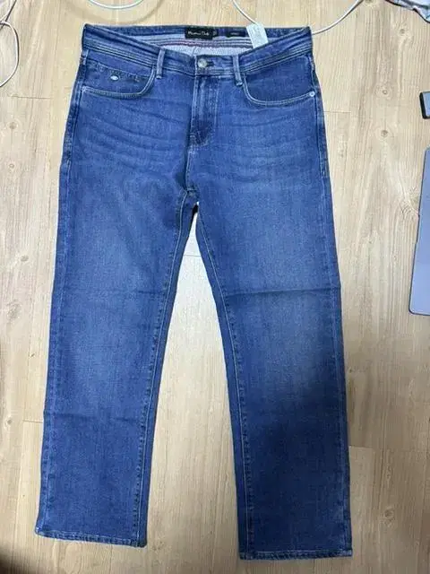 Massimo Dutti Mid Blue Regular Fit Denim 31