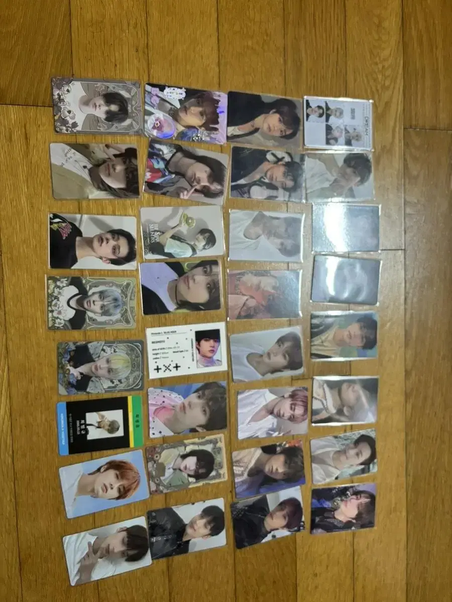 Tomorrow x together seventeen photocard Bulk wts