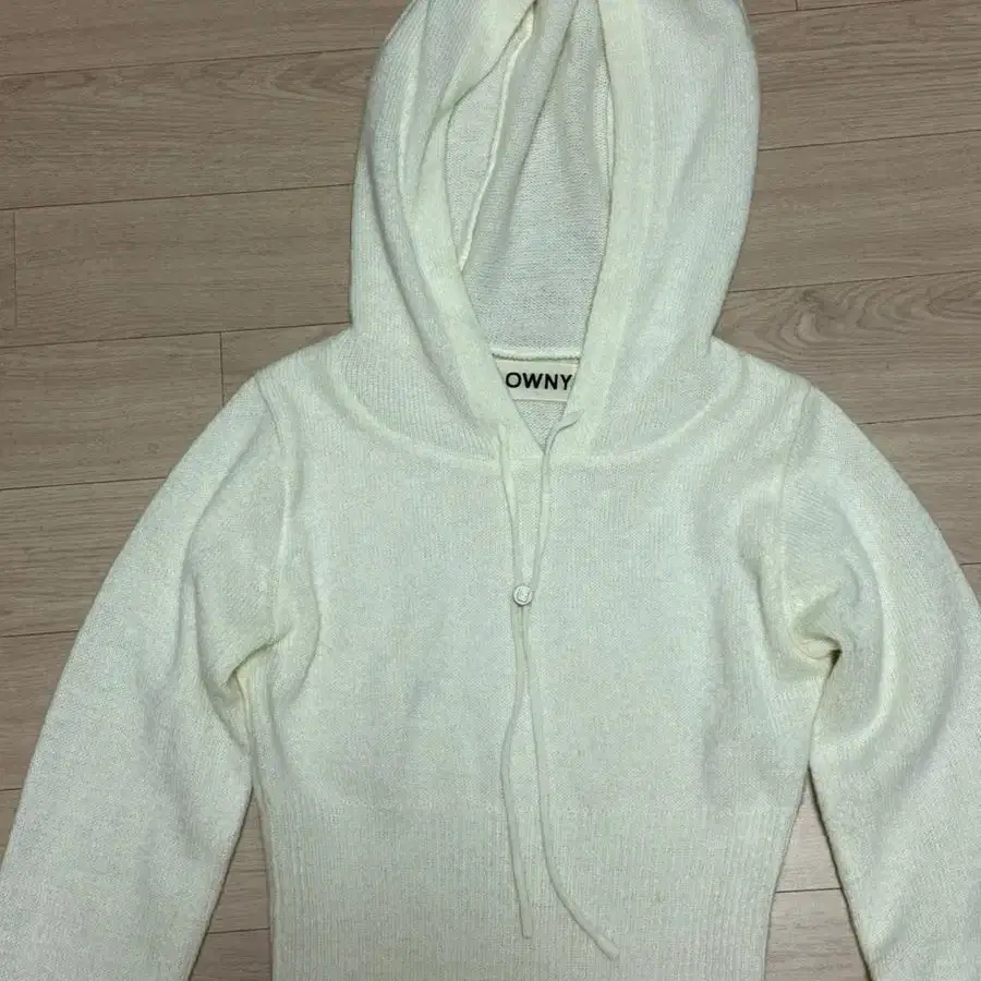 가격내림)글로니 다야 니트 후드 DAYA KINT HOODIE