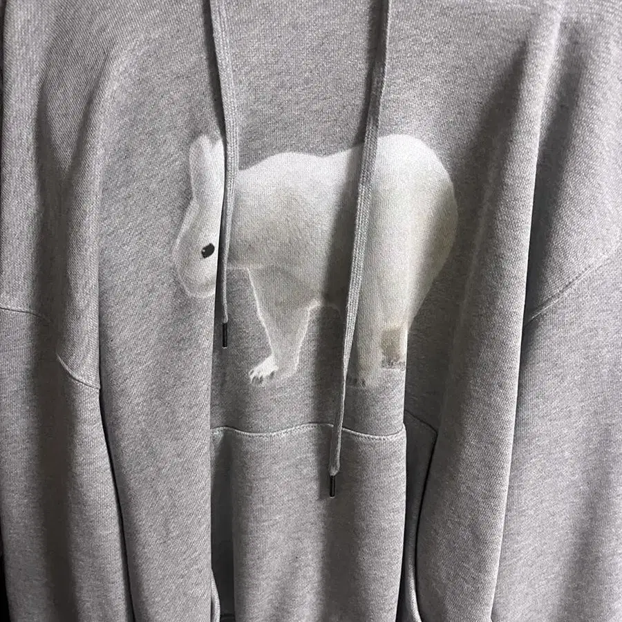 TCM polar rabbit hoodie (grey) 더콜디스트 모먼트