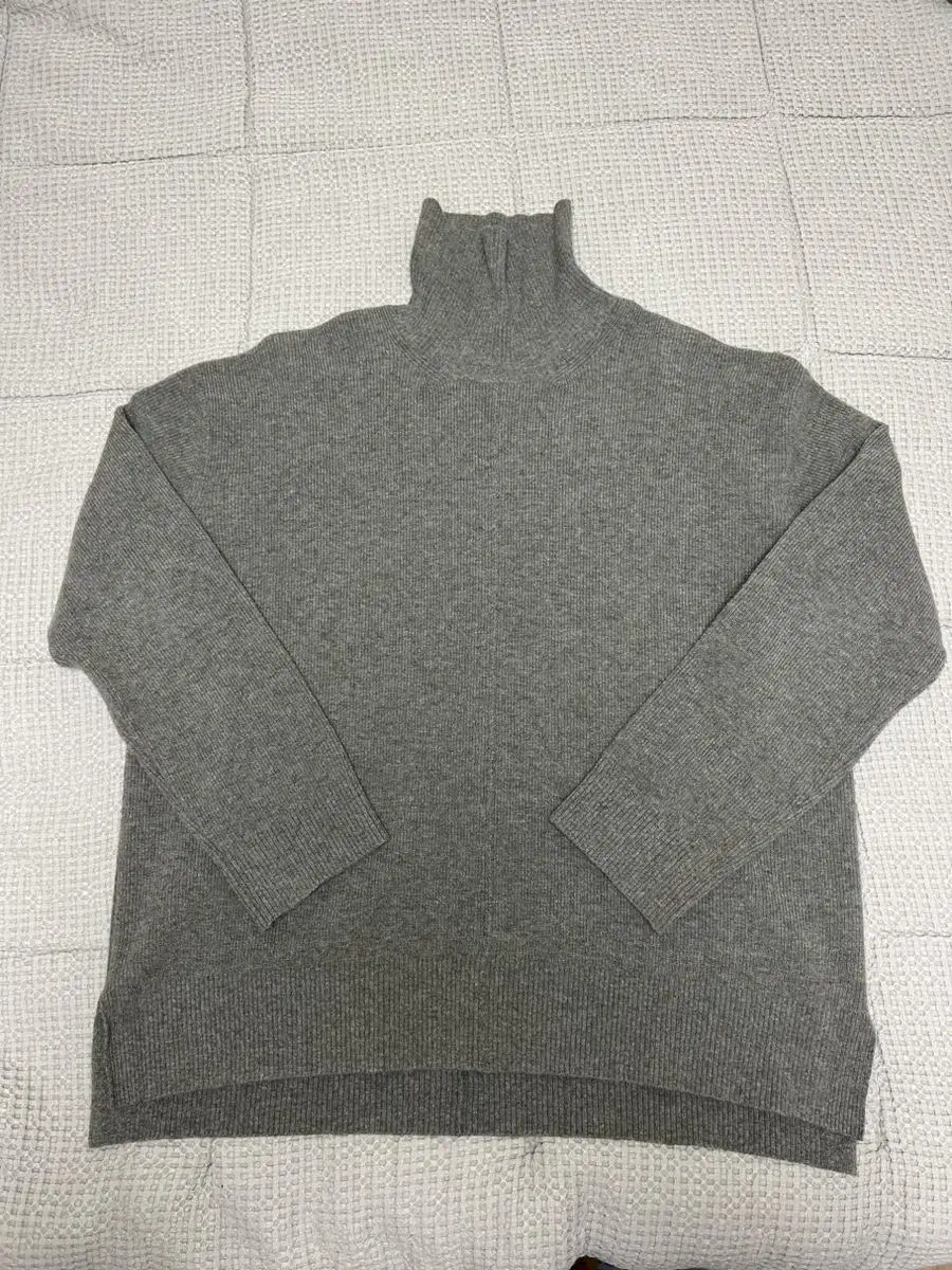 SystemHomme wool turtleneck knit 100 khaki.