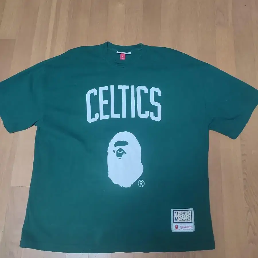 BAPE x Mitchell & Ness Celtics