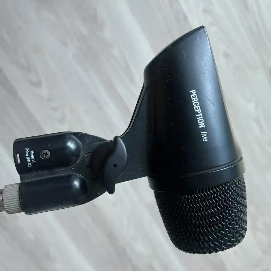 AKG P2 Perception Live 마이크