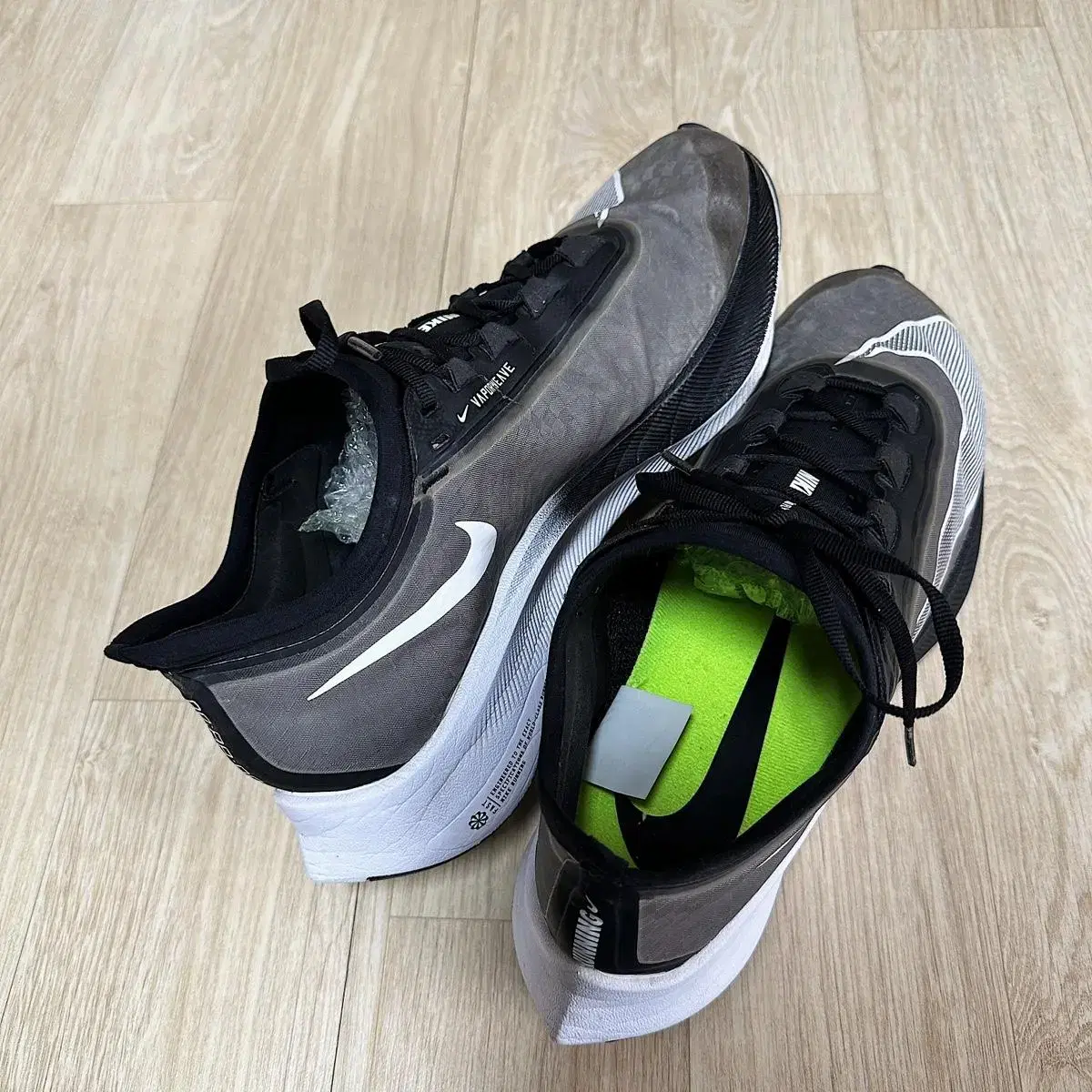 예약중)) NIKE ZOOMFLY 3 나이키 줌플라이3 런닝화 나이키러닝