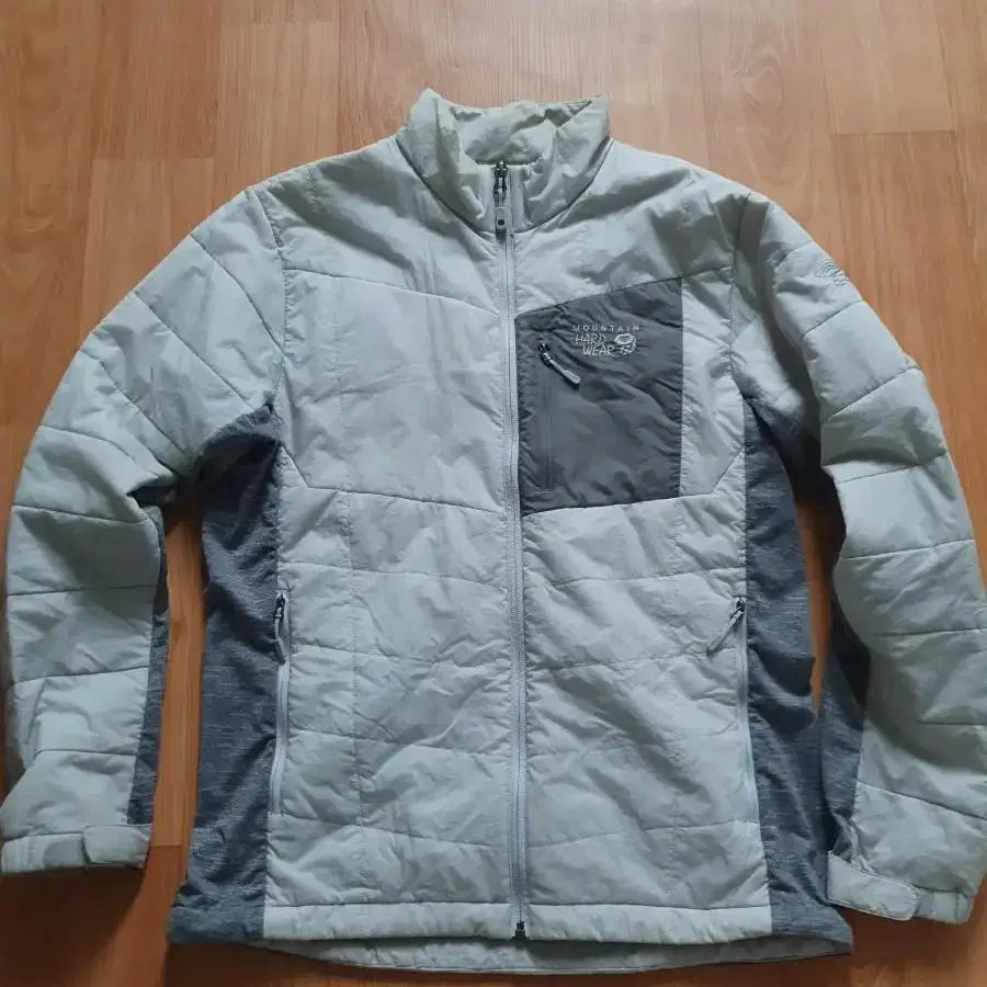 mountain hardwear 마운틴하드웨어 초경량 자켓100