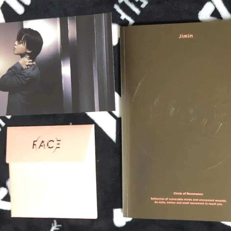 0.1지민 앨범 위버스 CD 포카 DVD FACE 가사집박지민 jimin