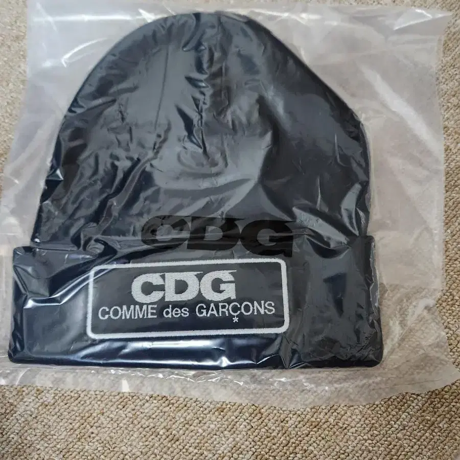 꼼데가르송 CDG 로고 비니