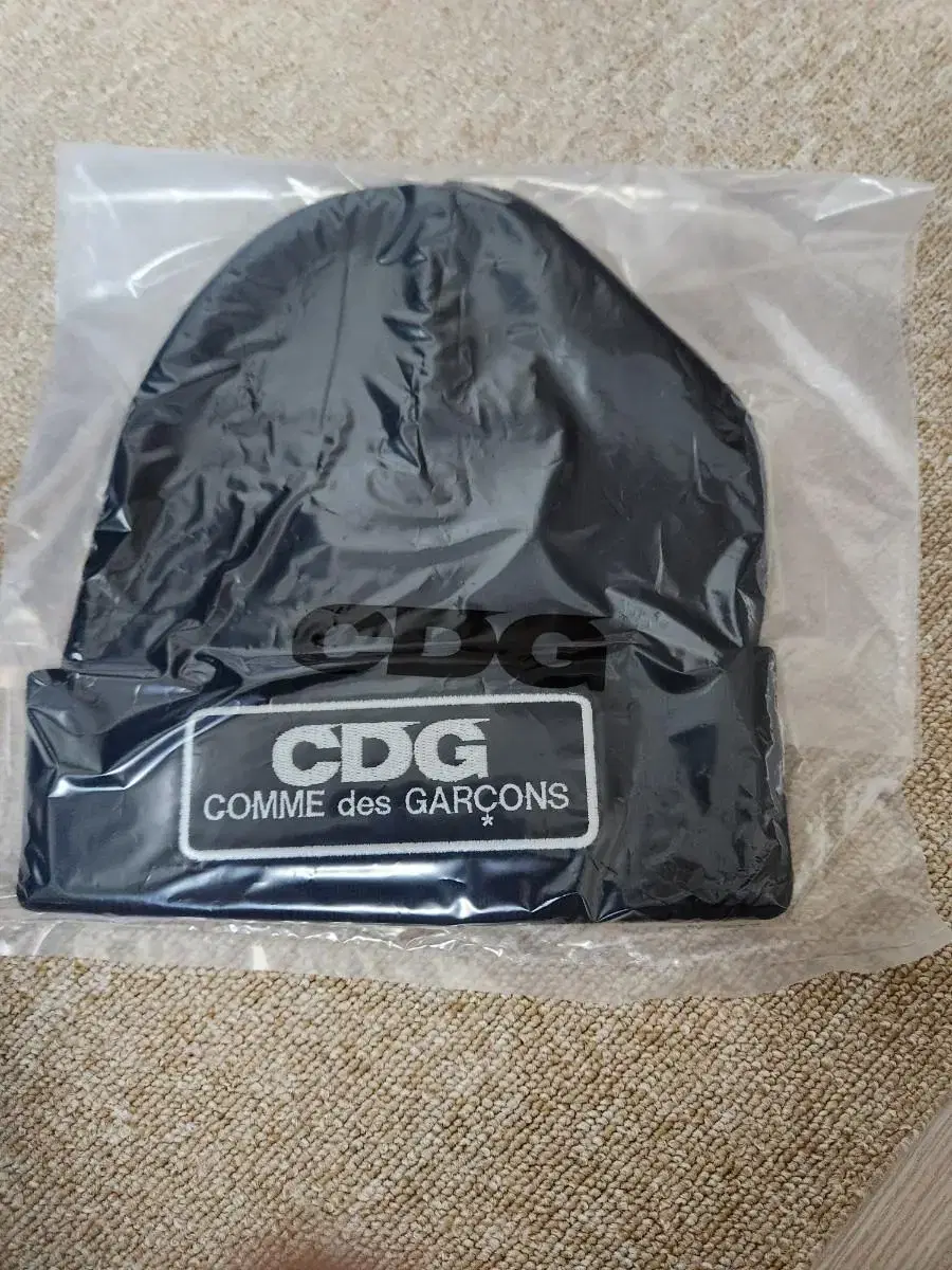 꼼데가르송 CDG 로고 비니