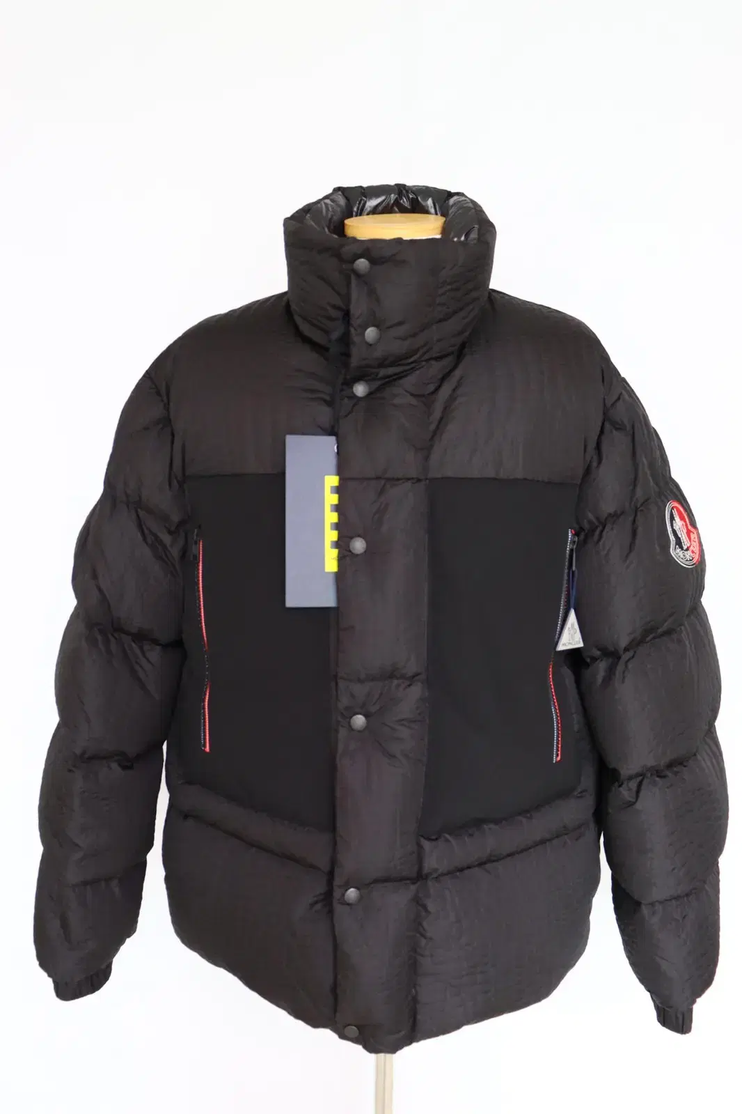 *New Moncler Men's Gorumna Short Down Puffer / Size 4