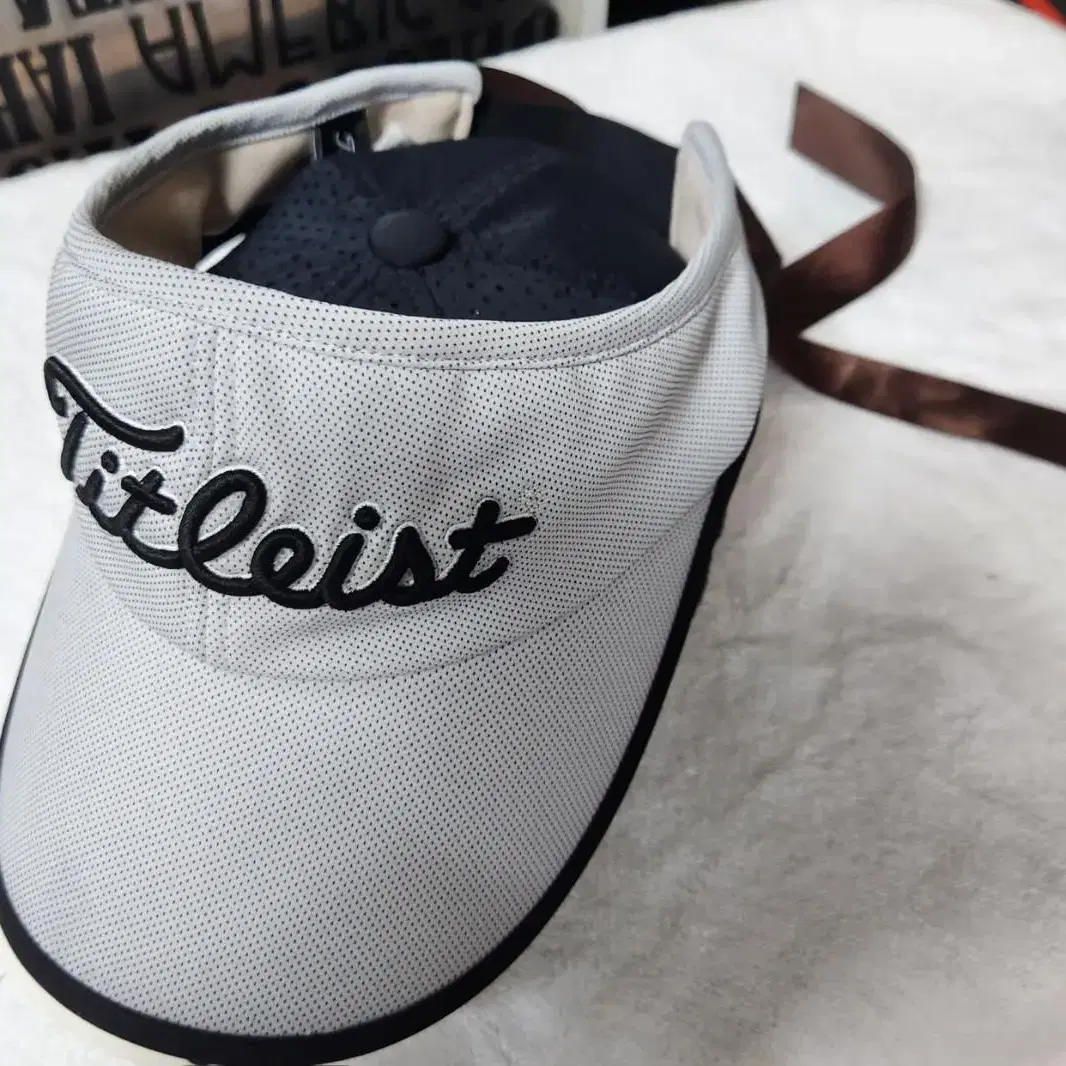 Titleist golf  cap. 여