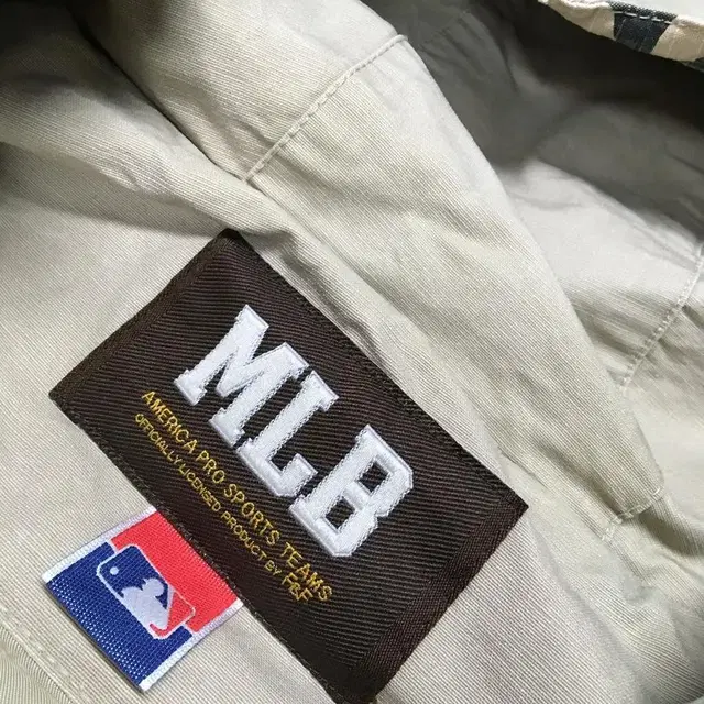 MLB 아리조나 올드스쿨 바람막이