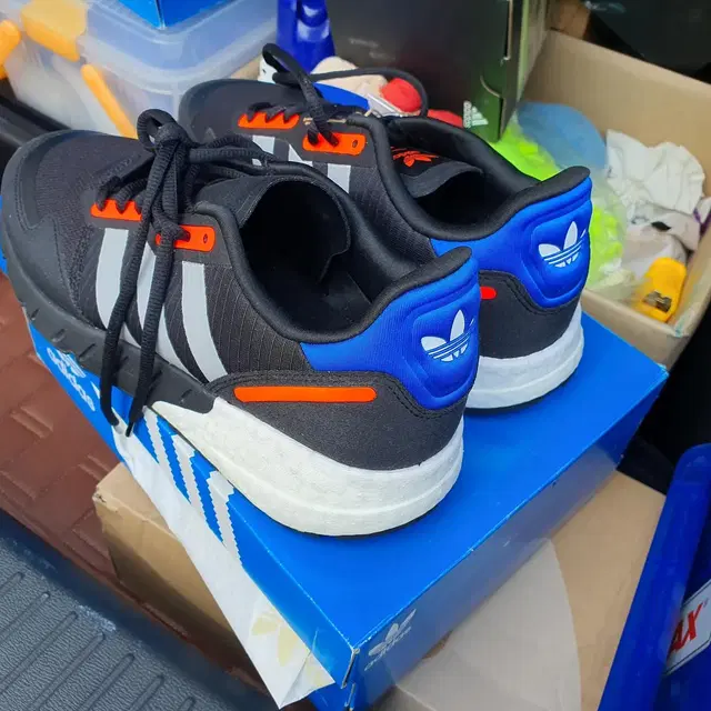 (새상품) 아디다스 ZX 1K BOOST FY5649(255미리)