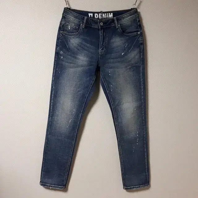 32/PAUL SAINT Washed Slim Fit Jeans/32-1253