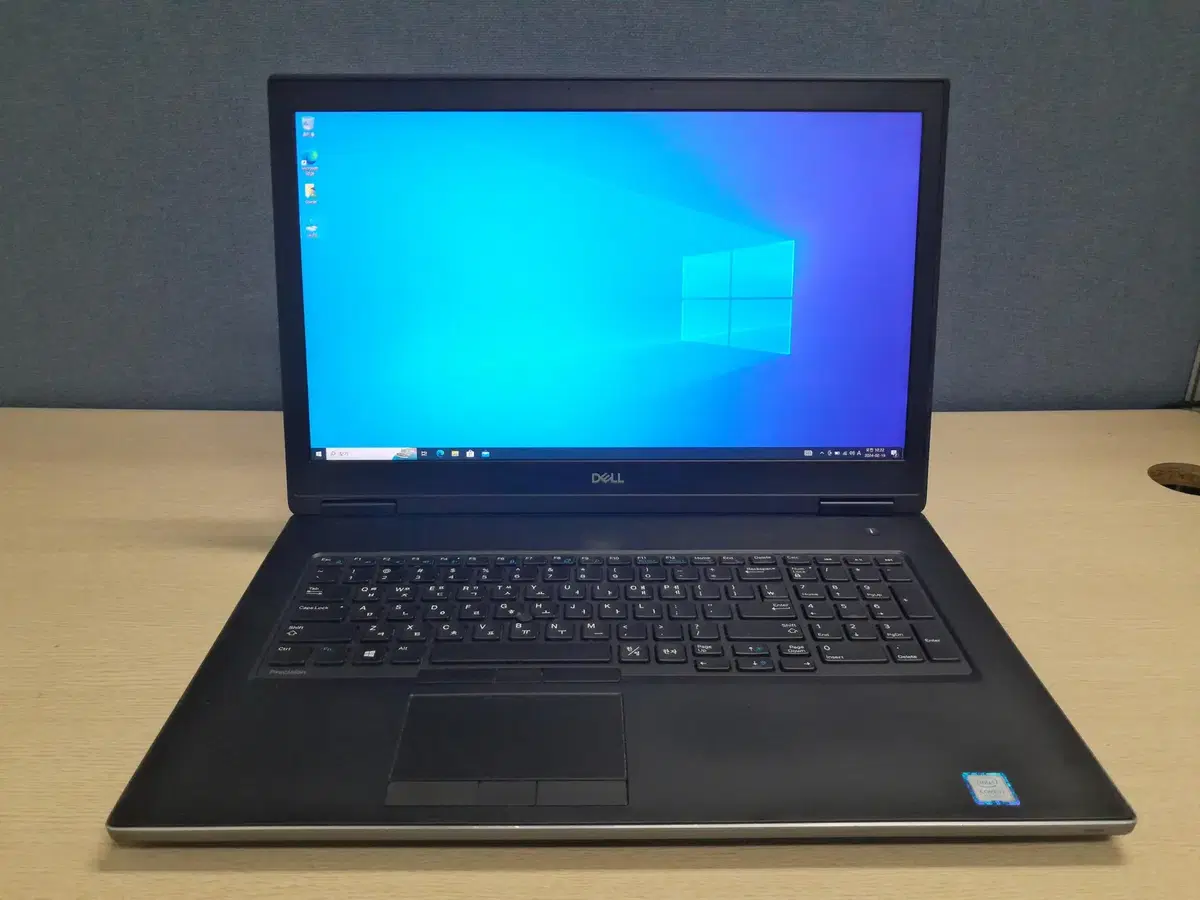 Dell Precision 7730 판매 합니다.