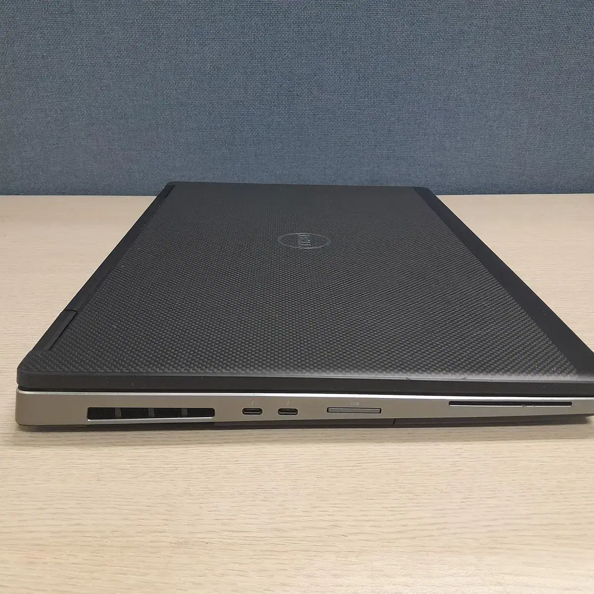 Dell Precision 7730 판매 합니다.