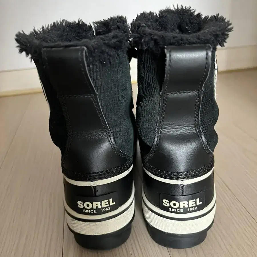 SOREL 카리부 방한 윈터 겨울부츠