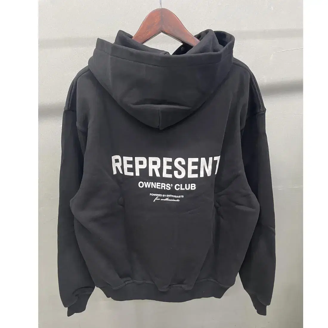 REPRESENT Owners Club Hoodie Black, size L New