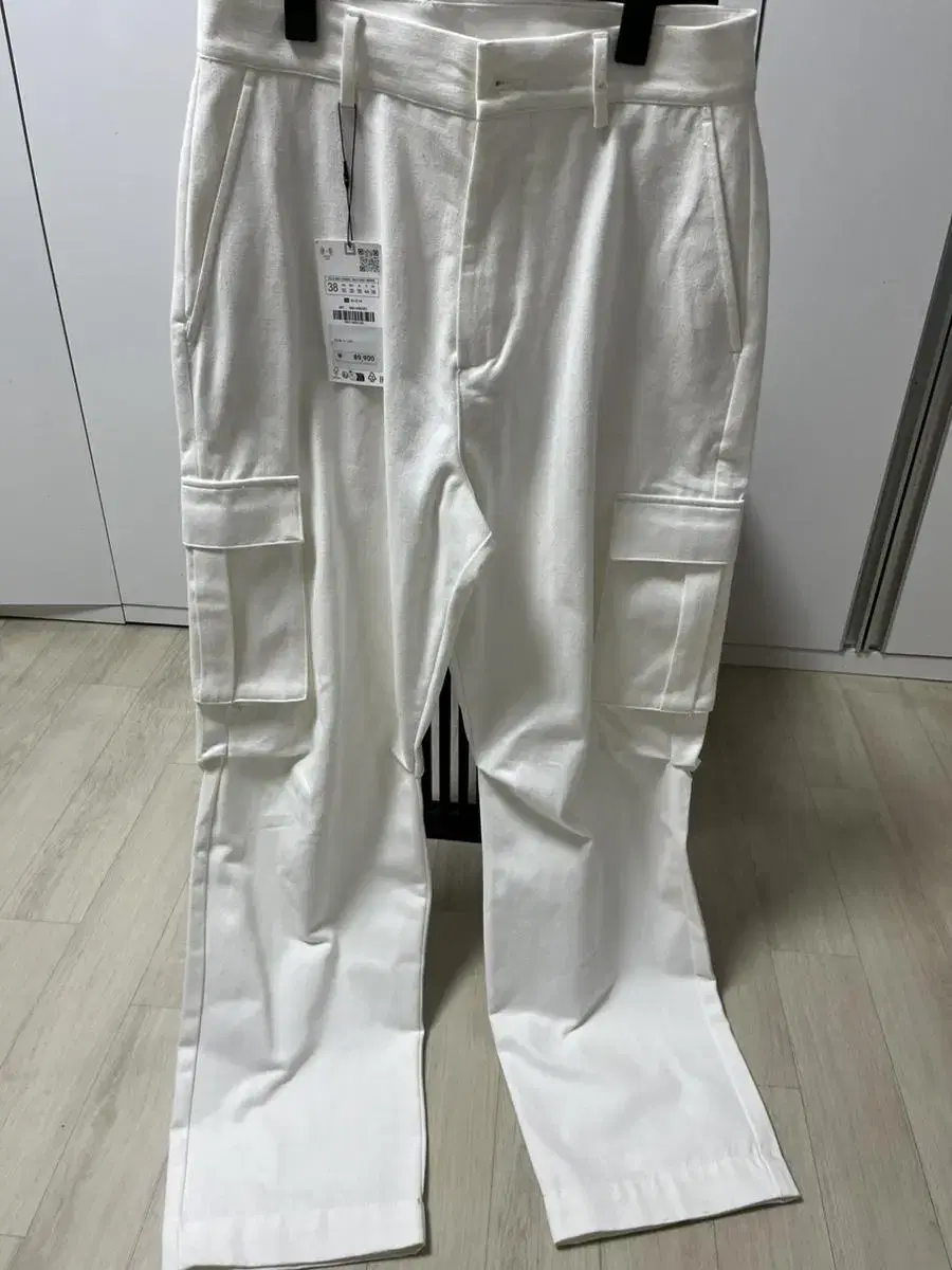 Zara white cargo pants